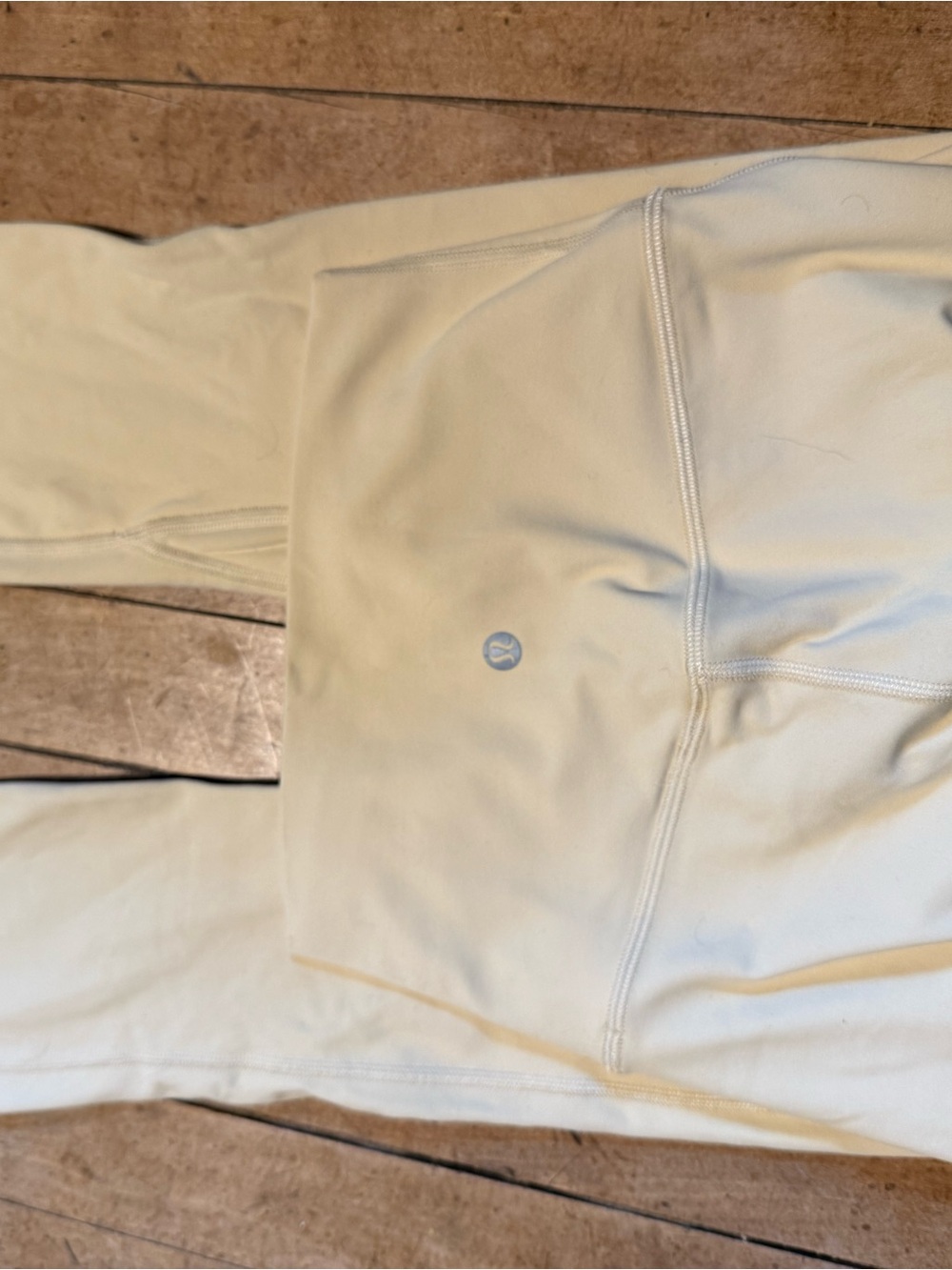 lululemon athletica Cream High-Rise Leggings never worn